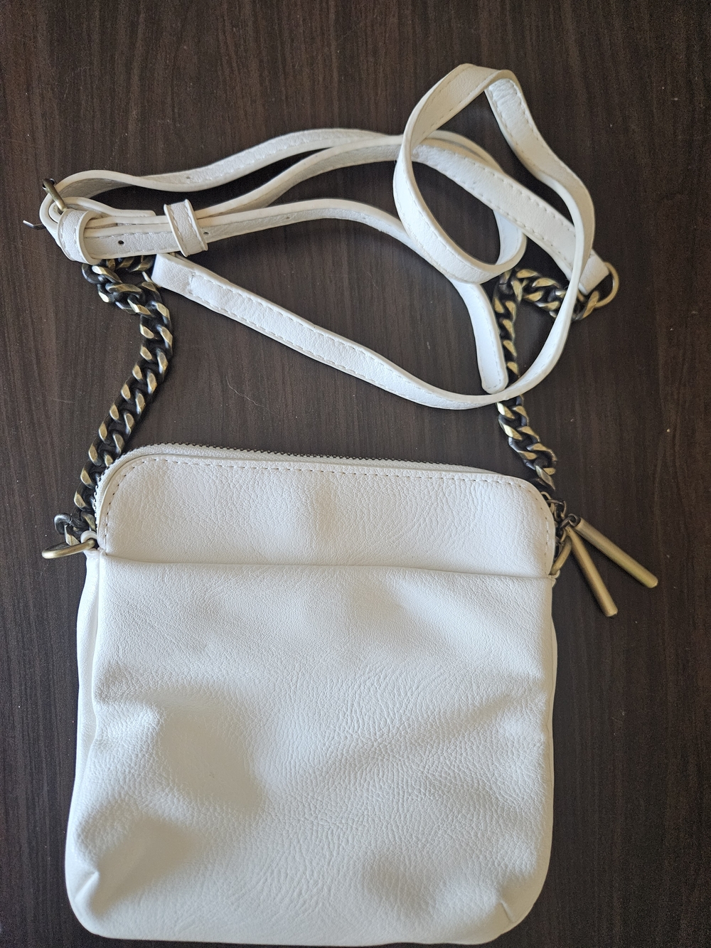 David Jones  White Crossbody Bag with Chain-Detail Strap